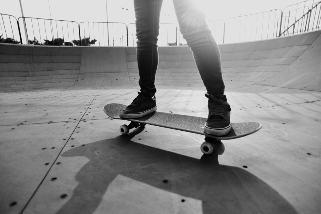 How to Practice and Improve your Balance on a Skateboard